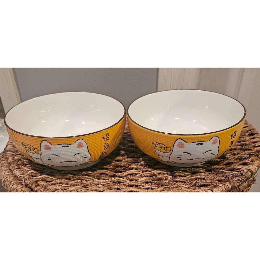 Cat Hand-Painted 7” QiZhen Lucky Cat Japanese, Maneki  Noodle/Rice Bowls Yellow